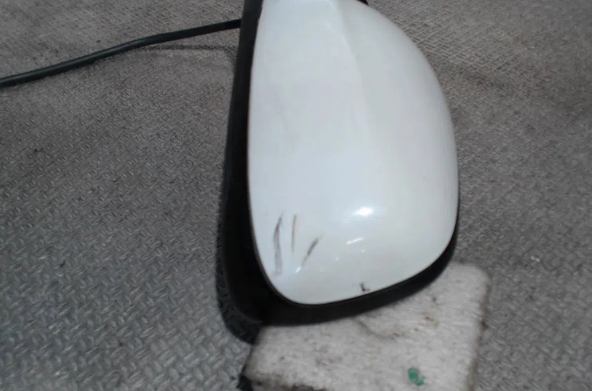 Retroviseur exterieur gauche Peugeot 307 Break (3E) 1.6 hdi (2005-2008) 5 portes occasion