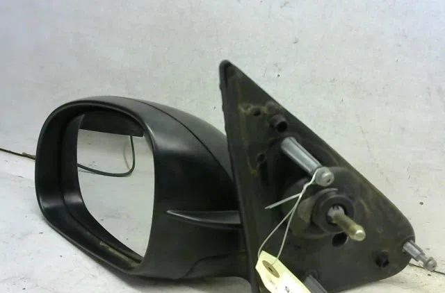 Retroviseur exterieur gauche Peugeot 406 (8B) 1.8 16v (1995-2000) occasion