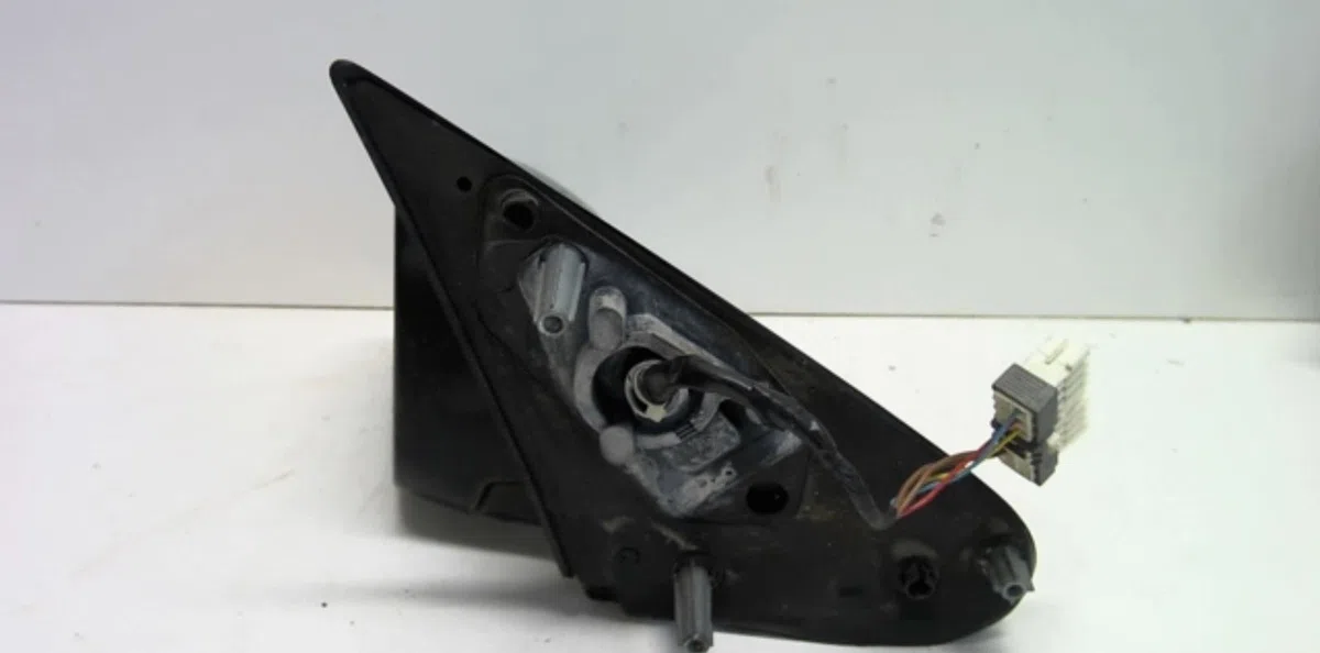 Retroviseur exterieur gauche Peugeot 406 (8B) 1.8 16v (1995-2000) occasion