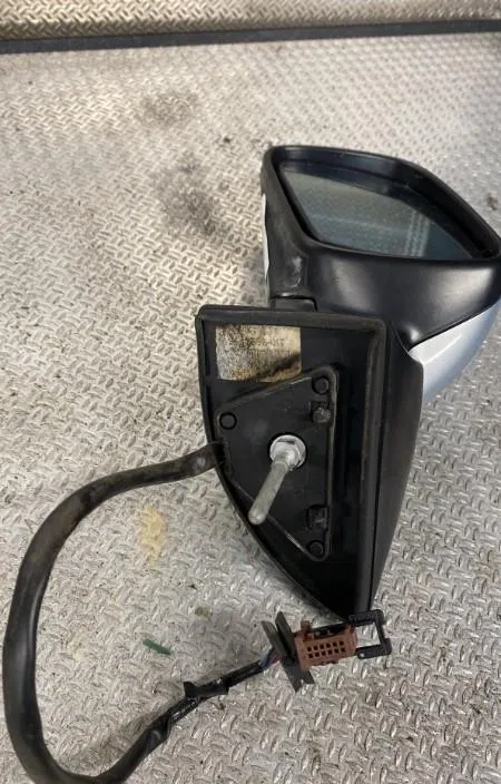 Retroviseur exterieur gauche Peugeot 407 (6D_) 2.0 hdi 135 (6drhrh, 6drhre, 6drhrg, 6drhrj) (2004-2010) 4 portes occasio