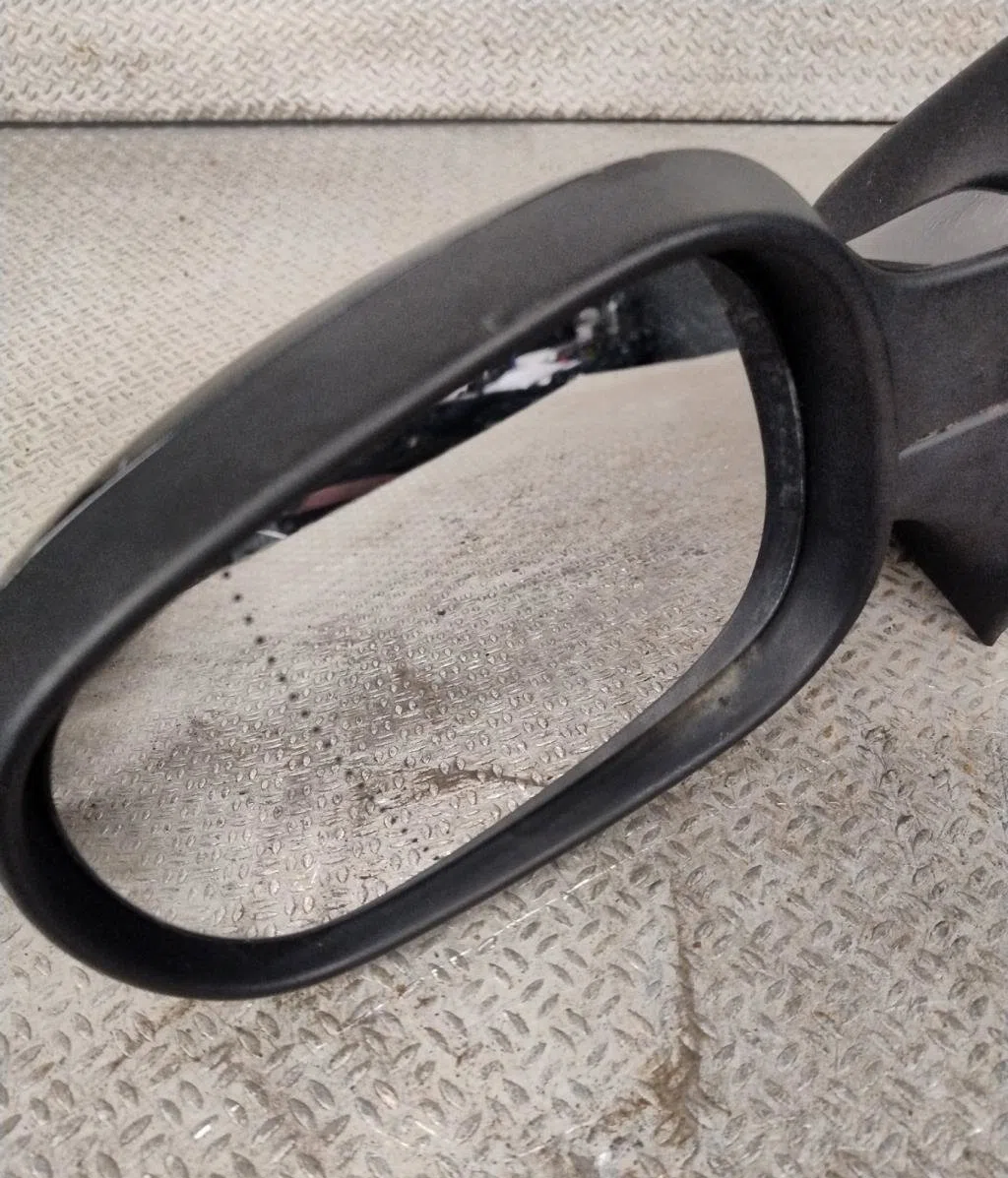 Retroviseur exterieur gauche RENAULT CLIO 2  CLIO 2 PHASE 2 occasion