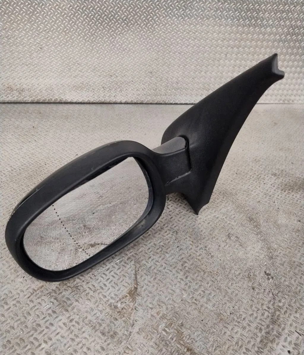 Retroviseur exterieur gauche RENAULT CLIO 2  CLIO 2 PHASE 2 occasion