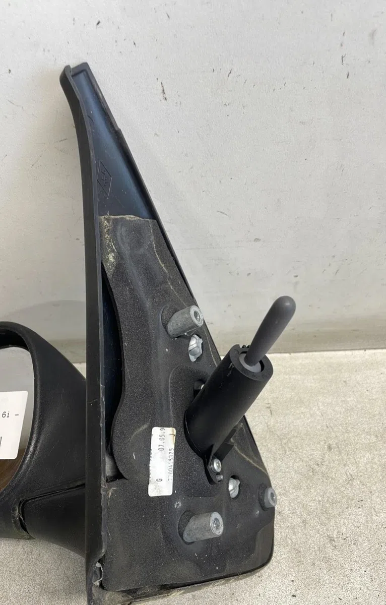 Retroviseur exterieur gauche RENAULT CLIO 2 PHASE 1 occasion