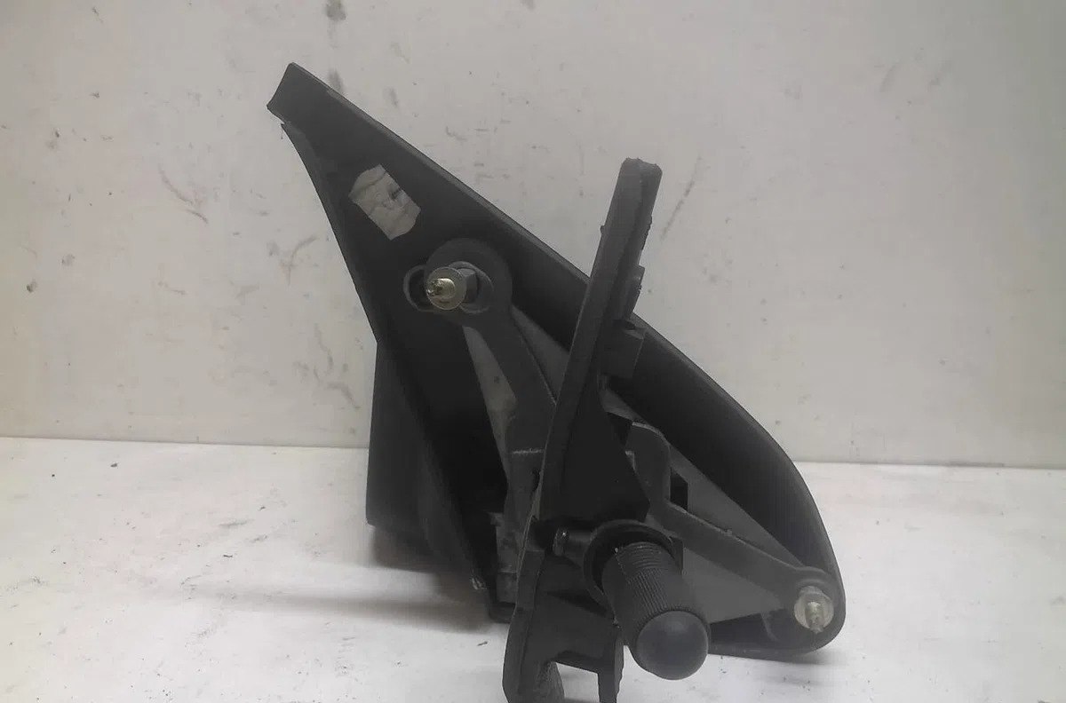Retroviseur exterieur gauche Renault CLIO I (B-C57_, 5-357_) 1.2 (b-c-s57a, b-c57s, 5-357f, 5-357j, 5-357l, 5-357r) (199