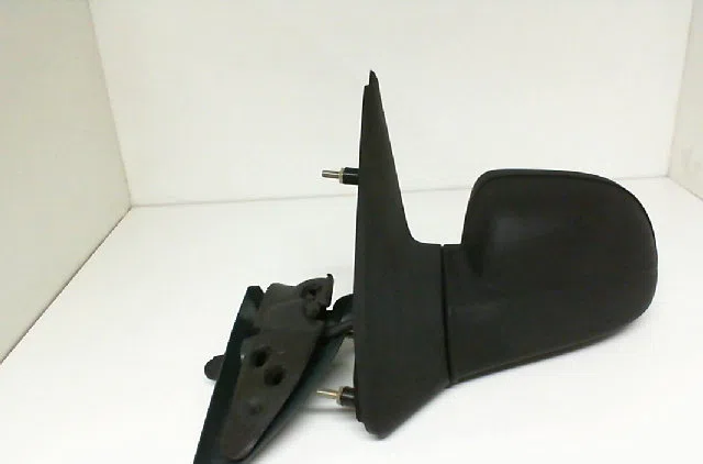 Retroviseur exterieur gauche RENAULT CLIO I Phase 1 06-1990--03-1994 1.2 occasion
