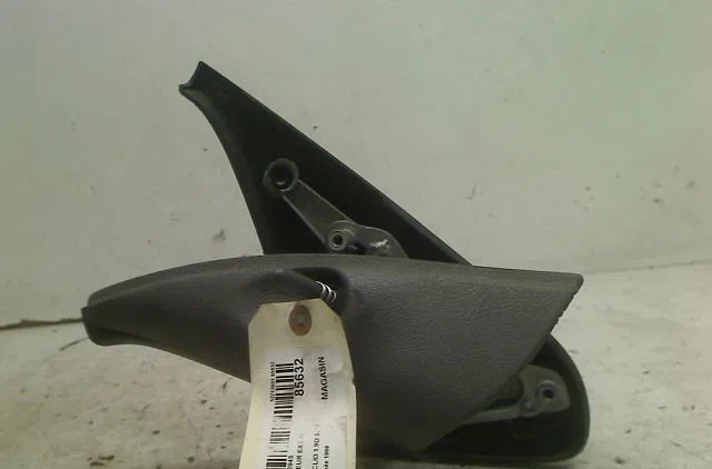 Retroviseur exterieur gauche Renault CLIO II (BB_, CB_) 1.9 d (b-cb0e, bb0j) (1998-2005) occasion