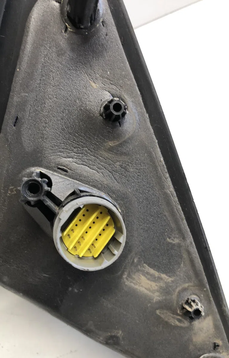 Retroviseur exterieur gauche Renault LAGUNA II Grandtour (KG0-1_) 2.0 16v (kg1y) (2005-2007) occasion