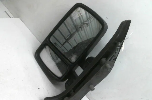 Retroviseur exterieur gauche Renault MASTER II Camionnette (FD) 2.2 dci 90 (2000) occasion