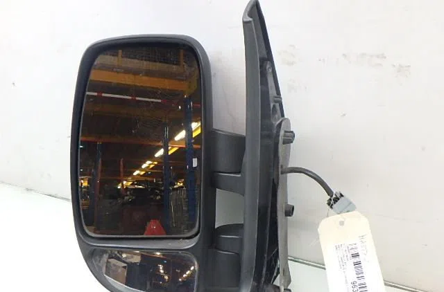 Retroviseur exterieur gauche Renault MASTER II Camionnette (FD) 2.5 dci 100 (fd0u, fd0v) (2003) occasion
