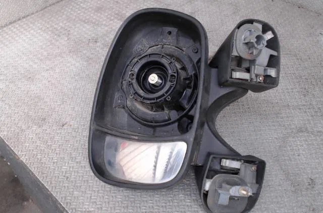 Retroviseur exterieur gauche RENAULT TRAFIC 2 PHASE 1 occasion