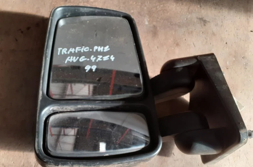 Retroviseur exterieur gauche Renault TRAFIC Camionnette (TXX) 1.9 d (1997-2001) occasion