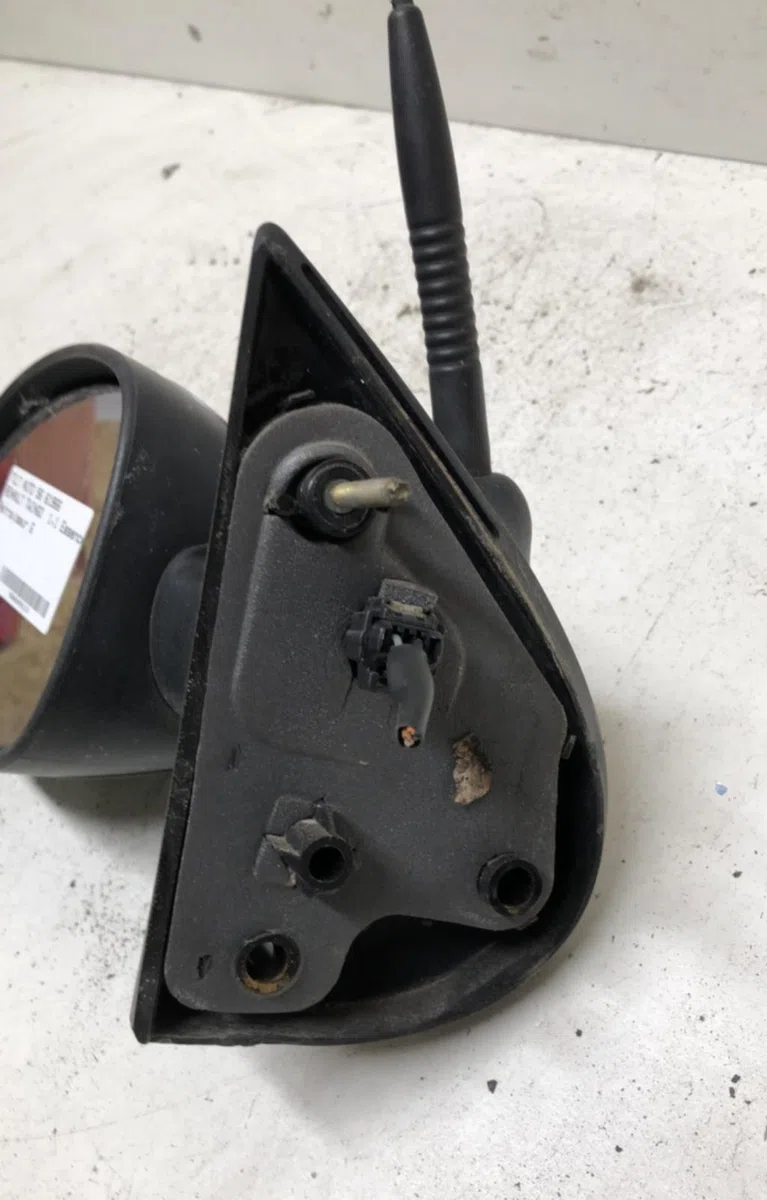 Retroviseur exterieur gauche Renault TWINGO I (C06_) 1.2 16v (c06c, c06d, c06k) (2001-2007) 3 portes occasion