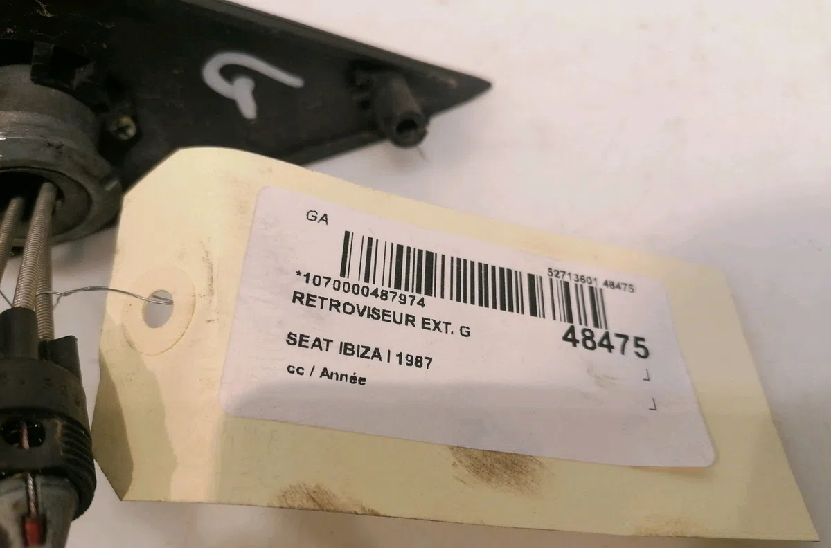 Retroviseur exterieur gauche Seat IBIZA I (21A) 1.2 (1984-1993) occasion