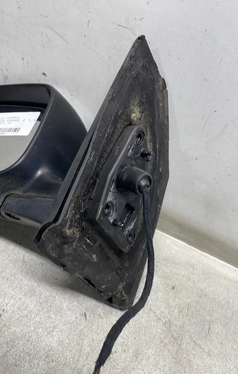 Retroviseur exterieur gauche Toyota COROLLA (_E12_) 1.4 d (nde120_) (2004-2007) 5 portes occasion