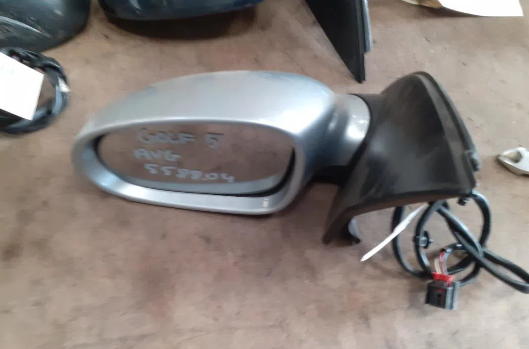 Retroviseur exterieur gauche VOLKSWAGEN GOLF 5 occasion