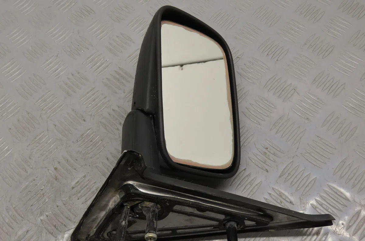 Retroviseur exterieur gauche Volkswagen GOLF II (19E, 1G1) 1.6 (1986-1992) occasion
