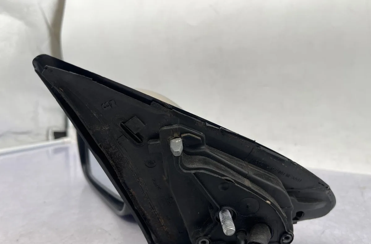Retroviseur exterieur gauche VOLVO V 70 1 PHASE 2 BREAK occasion
