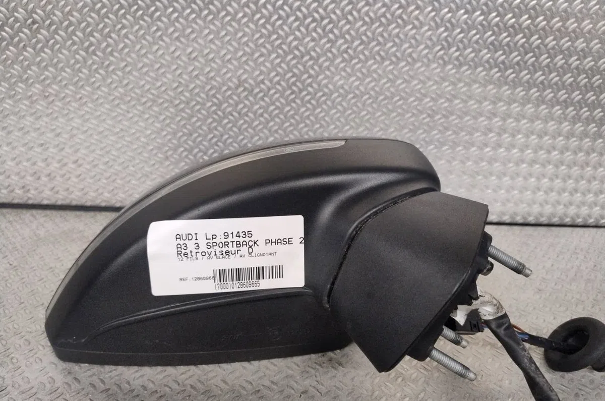 Retroviseur exterieur manuel droit Audi A3 Sportback (8VA, 8VF) 2.0 tdi (2012-2020) 5 portes occasion