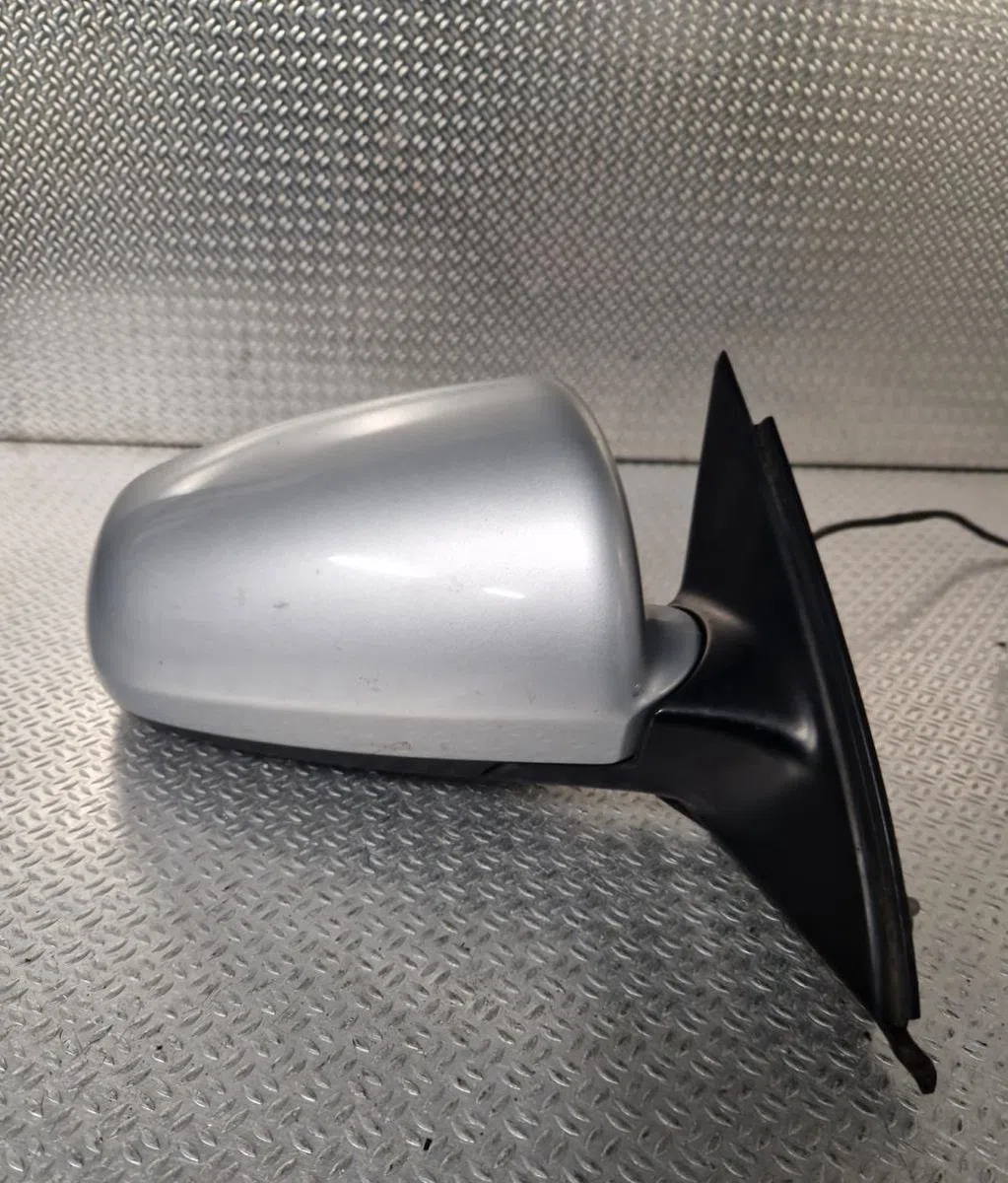 Retroviseur exterieur manuel droit AUDI A4 2  A4 2 AVANT PHASE 1 BREAK occasion