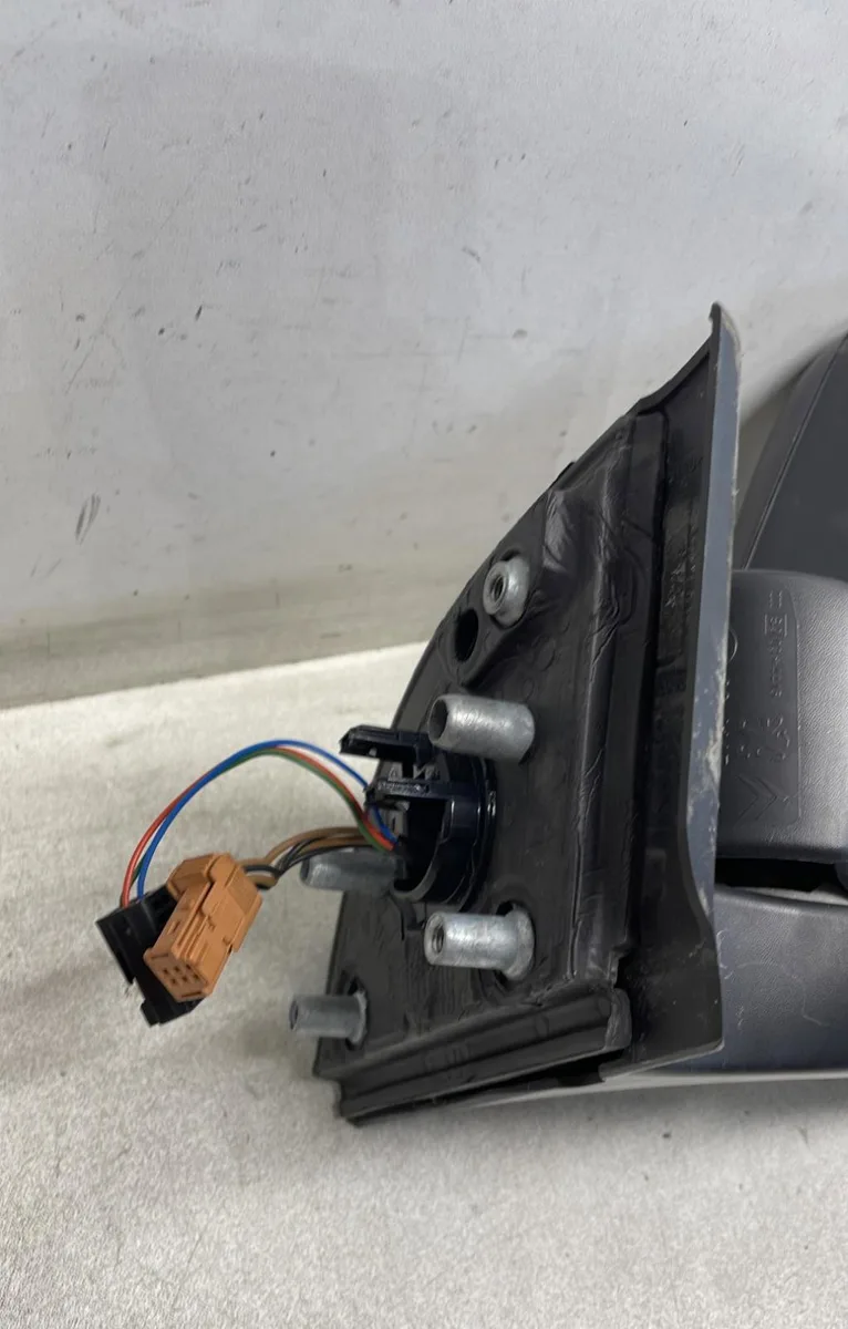 Retroviseur exterieur manuel droit Citroen BERLINGO Camionnette-Monospace (B9) 1.6 hdi 90 16v (2008) 3 portes occasion
