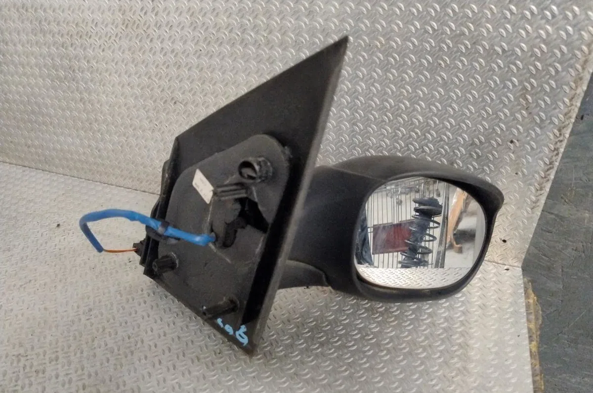 Retroviseur exterieur manuel droit CITROEN C2  C2 PHASE 1 occasion