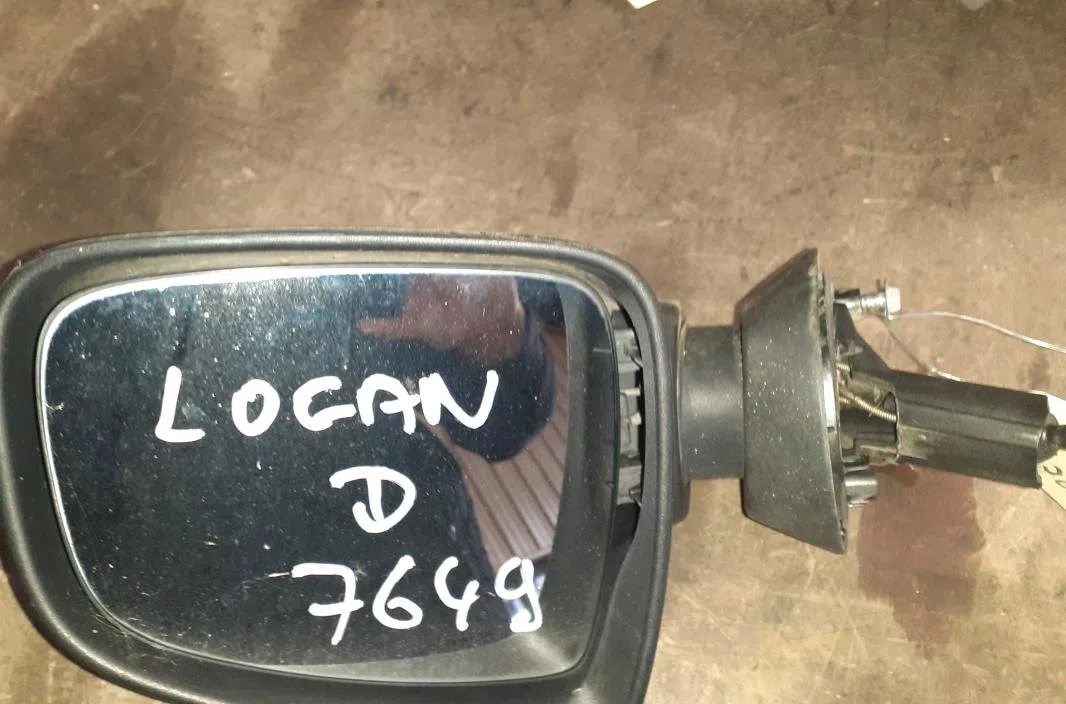 Retroviseur exterieur manuel droit DACIA LOGAN MCV 1 PHASE 1 BREAK occasion