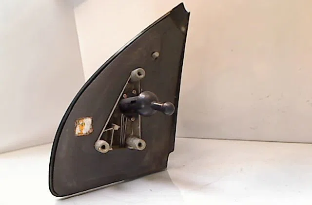 Retroviseur exterieur manuel droit DAEWOO KALOS  1.2i 72ch occasion