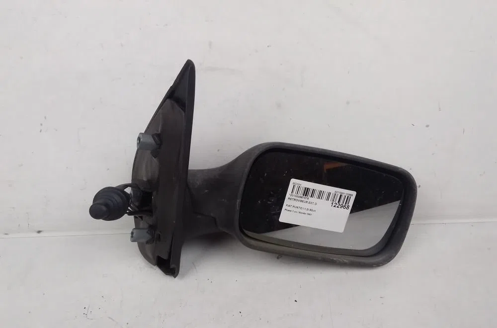 Retroviseur exterieur manuel droit FIAT PUNTO I 1997 occasion