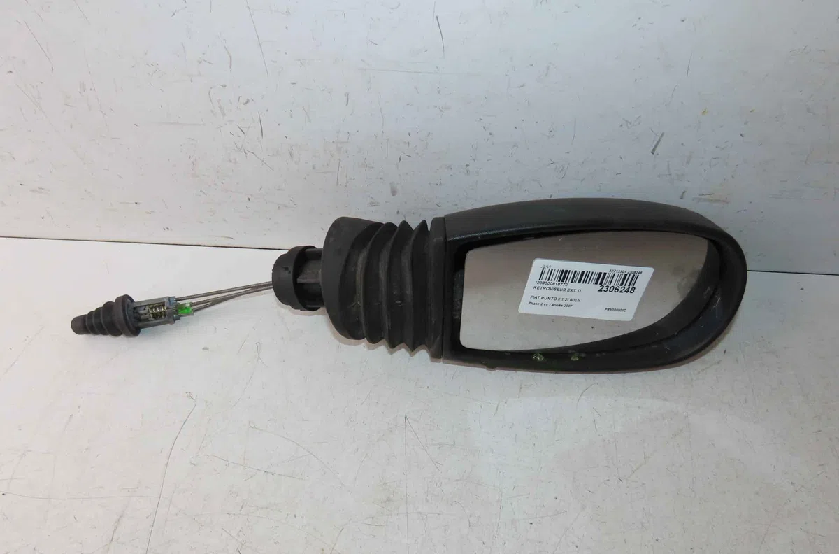Retroviseur exterieur manuel droit FIAT PUNTO II occasion