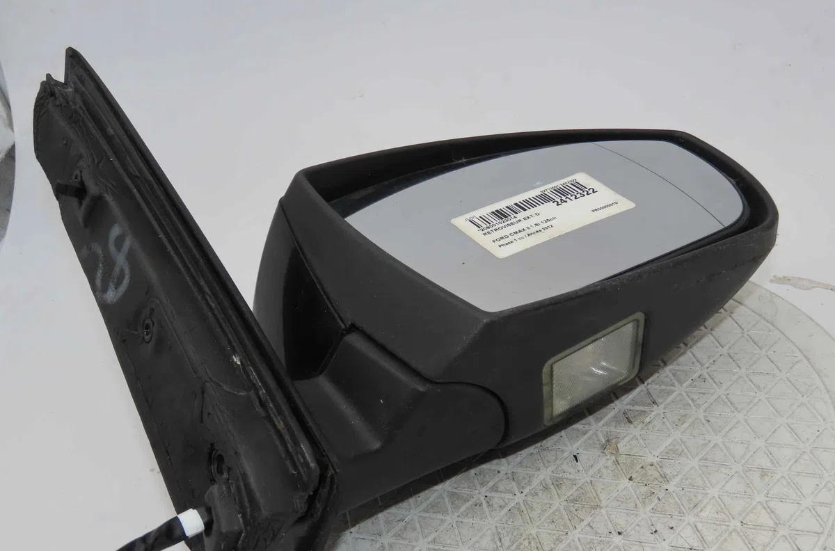 Retroviseur exterieur manuel droit FORD CMAX II occasion