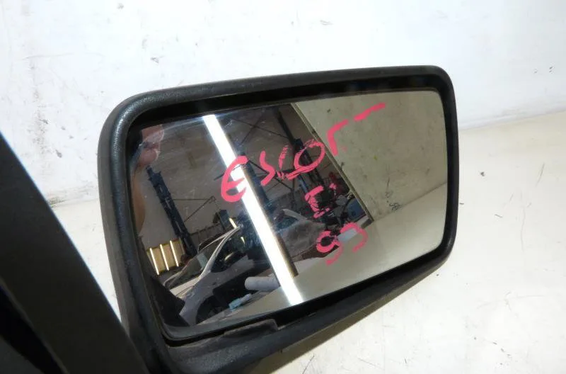Retroviseur exterieur manuel droit FORD ESCORT 5 PHASE 2 BREAK occasion
