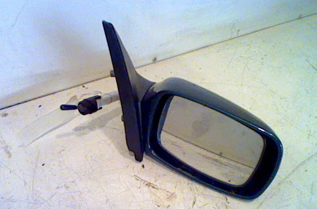 Retroviseur exterieur manuel droit FORD ESCORT V 1999 occasion