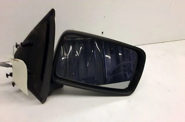 Retroviseur exterieur manuel droit FORD FIESTA occasion