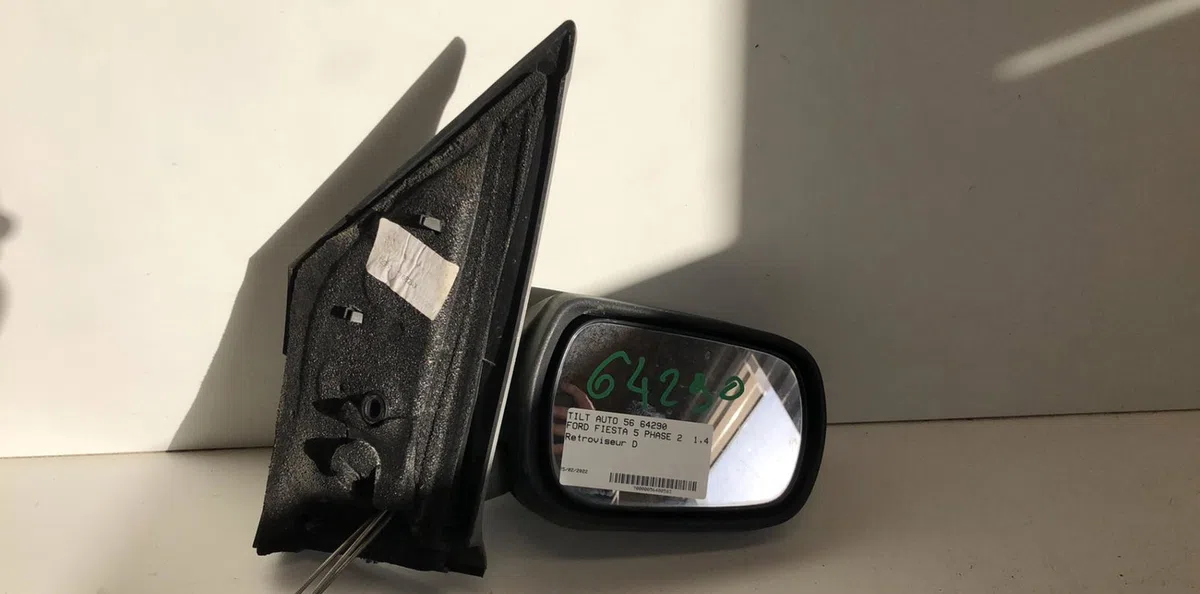Retroviseur exterieur manuel droit Ford FIESTA V (JH_, JD_) 1.4 tdci (2001-2008) 5 portes occasion