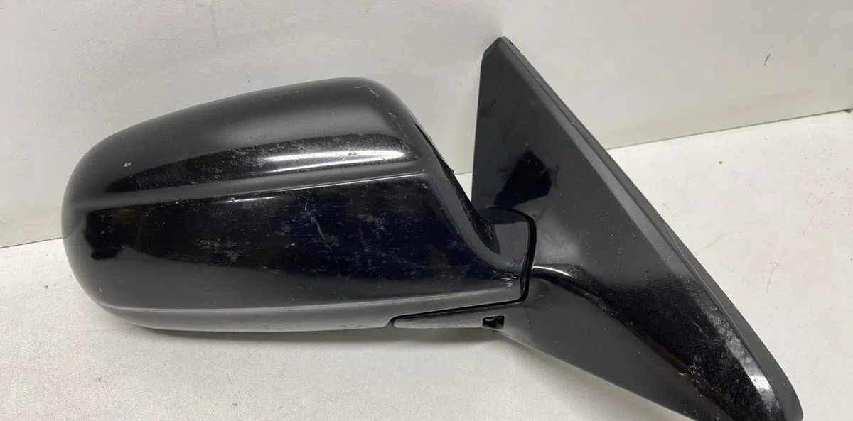 Retroviseur exterieur manuel droit Honda CIVIC VI Hatchback (EJ, EK) 1.4 i s (ej9) (1995-2001) occasion