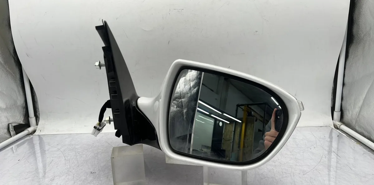 Retroviseur exterieur manuel droit HYUNDAI I 40 PHASE 2 occasion