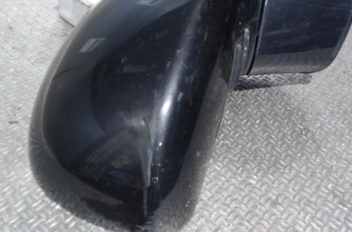 Retroviseur exterieur manuel droit Kia CARENS III Monospace (UN) 2.0 crdi 140 (2006) occasion