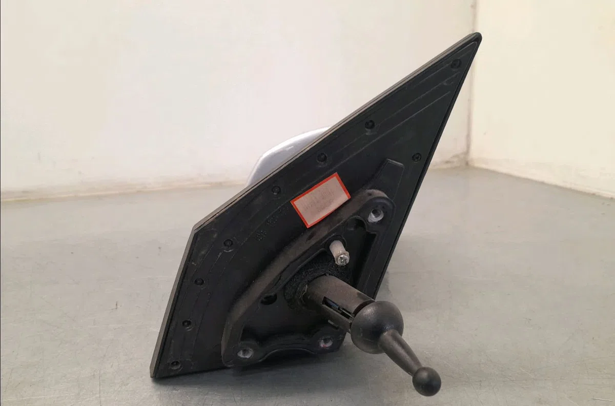 Retroviseur exterieur manuel droit KIA RIO II  1.5 CRDI occasion