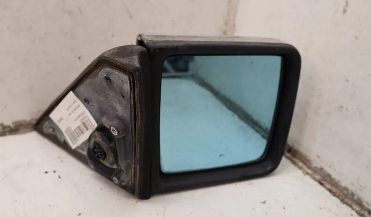 Retroviseur exterieur manuel droit Mercedes-benz 190 (W201) E 2.0 (201.024) (1985-1986) occasion