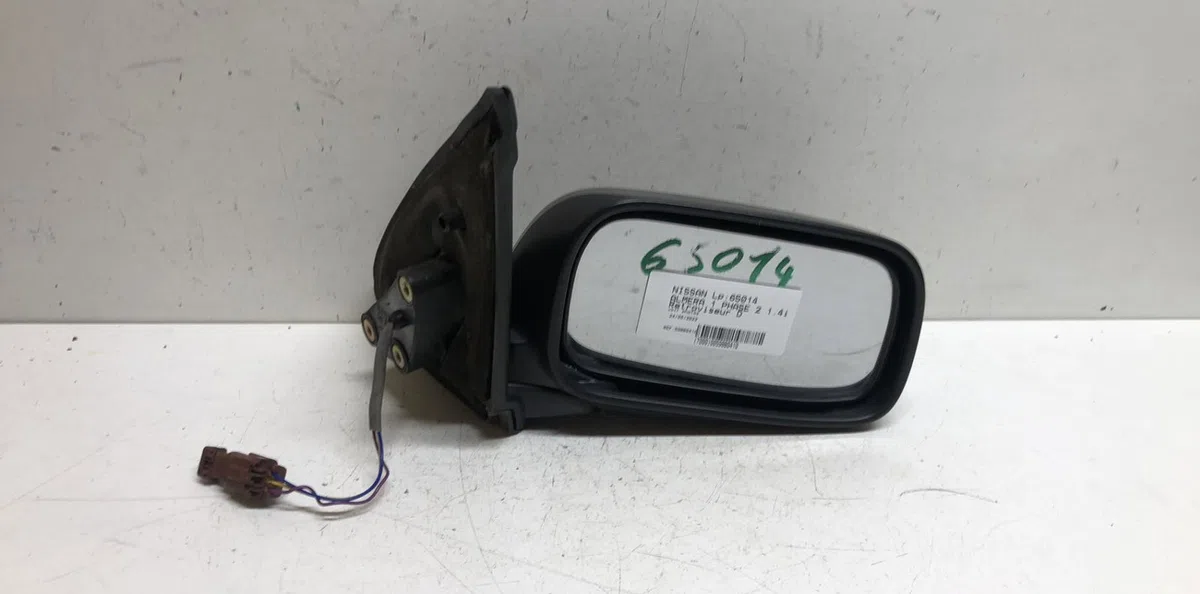 Retroviseur exterieur manuel droit Nissan ALMERA I Hatchback (N15) 1.4 (1995-2000) occasion