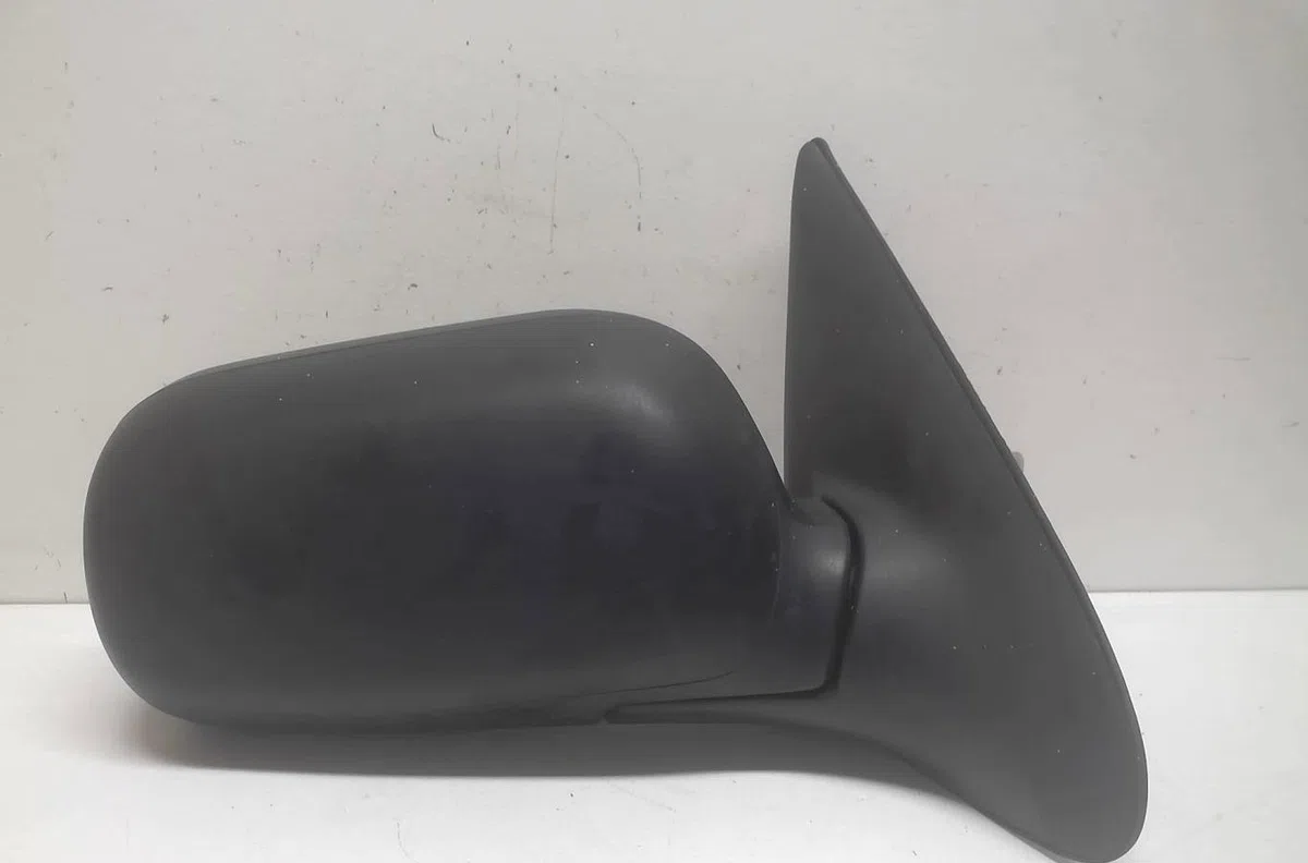 Retroviseur exterieur manuel droit Nissan PRIMERA Hatchback (P11) 1.6 16v (1996-2002) occasion