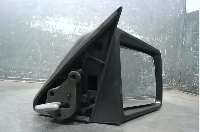 Retroviseur exterieur manuel droit OPEL CORSA 1992 occasion