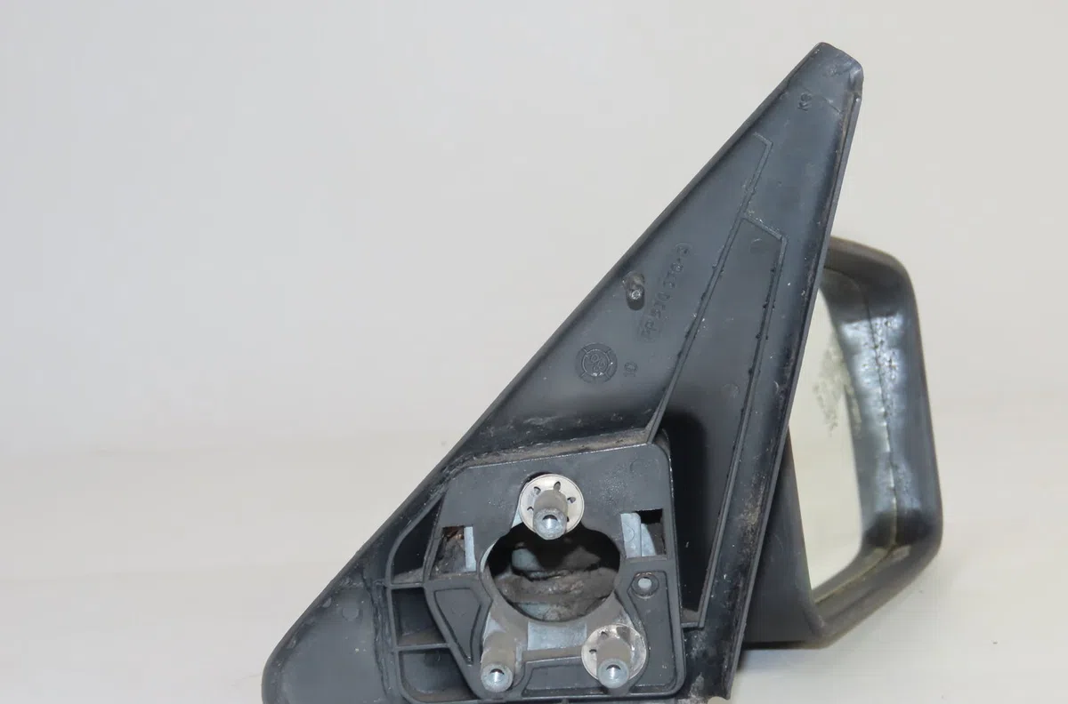 Retroviseur exterieur manuel droit PEUGEOT 205  1.1i occasion