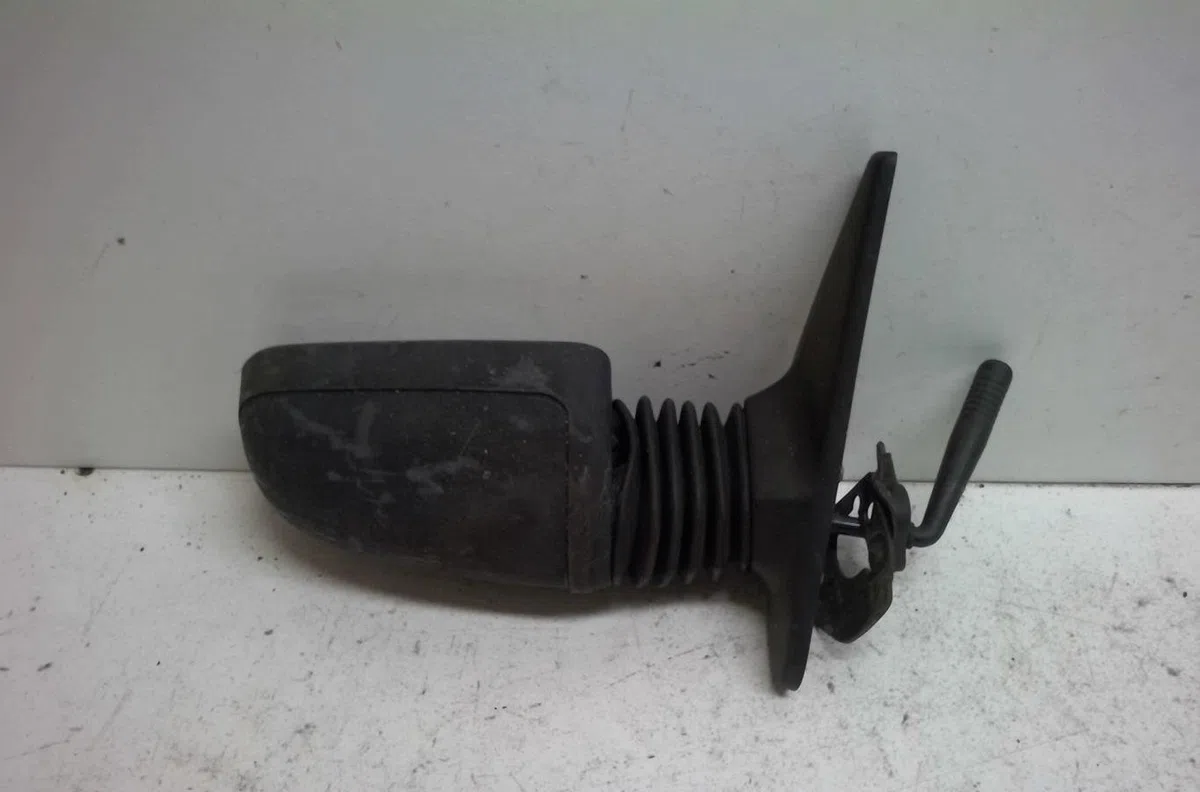 Retroviseur exterieur manuel droit Peugeot 205 II (20A-C) 1.4 (1988-1998) occasion