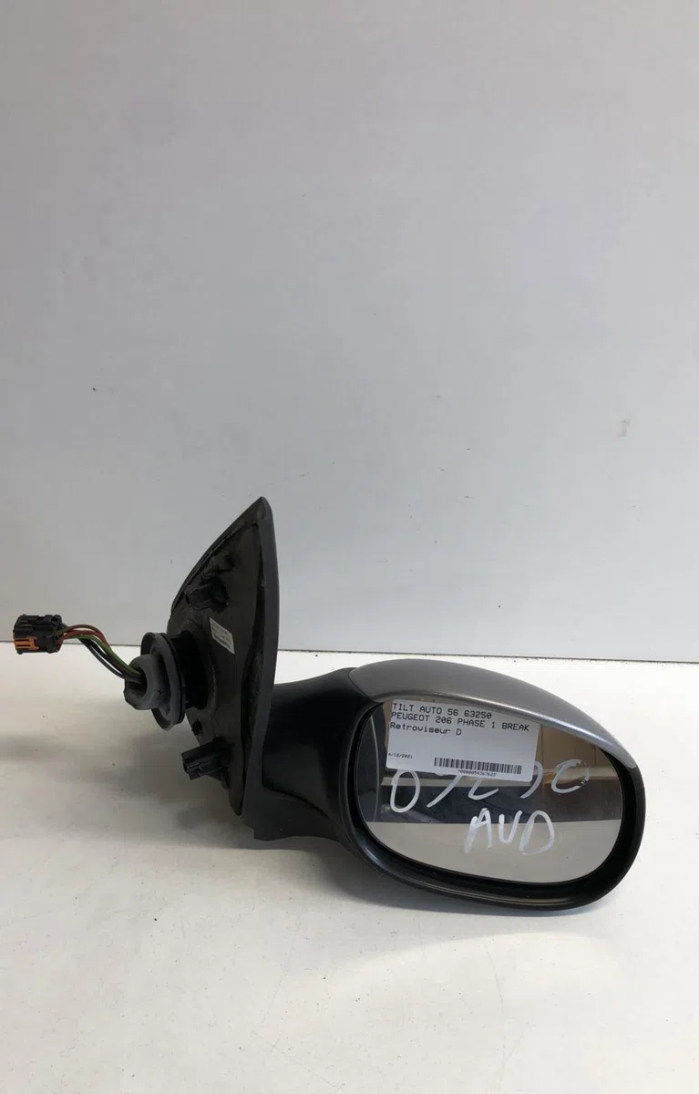 Retroviseur exterieur manuel droit Peugeot 206 SW (2E-K) 1.4 16v (2003) occasion