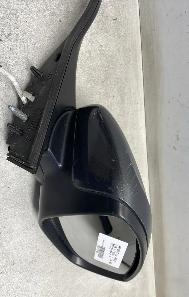 Retroviseur exterieur manuel droit Peugeot 208 I (CA_, CC_) 1.4 hdi (2012) 3 portes occasion
