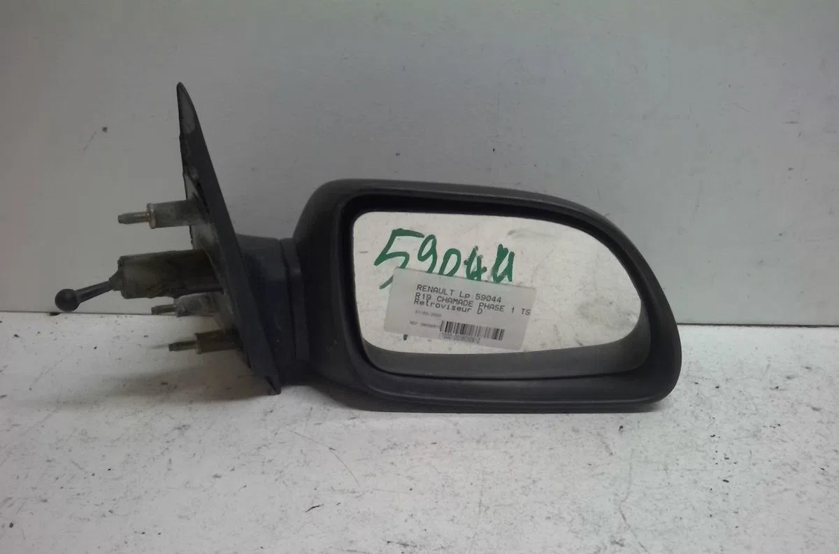 Retroviseur exterieur manuel droit Renault 19 II Chamade (L53_) 1.4 (1994-1995) occasion