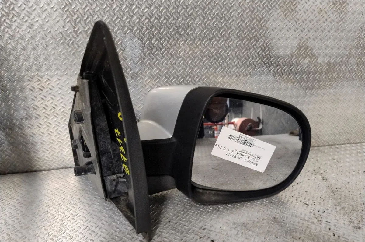 Retroviseur exterieur manuel droit RENAULT CLIO 3  CLIO 3 PHASE 2 occasion