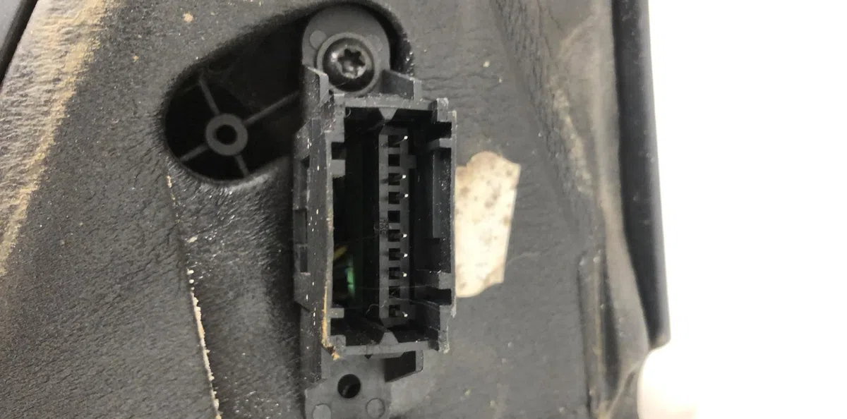 Retroviseur exterieur manuel droit Renault CLIO II (BB_, CB_) 1.2 16v (bb05, bb0w, bb11, bb27, bb2t, bb2u, bb2v, cb05,..