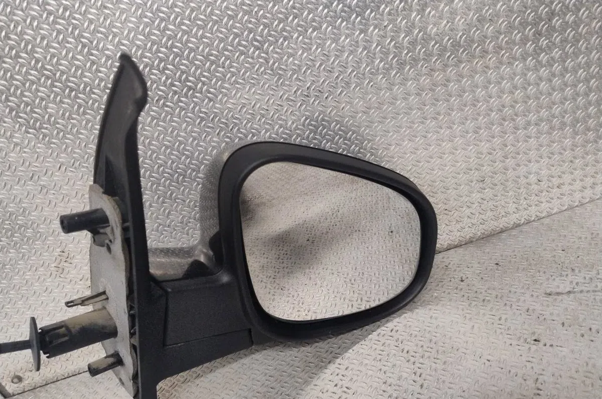 Retroviseur exterieur manuel droit RENAULT KANGOO 2  KANGOO 2 PHASE 2 occasion